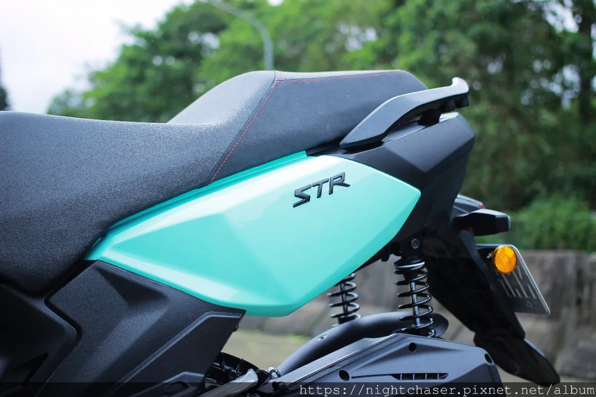 ［圖多］宏佳騰試乘心得｜白牌機車之王 STR250 評價 ：
